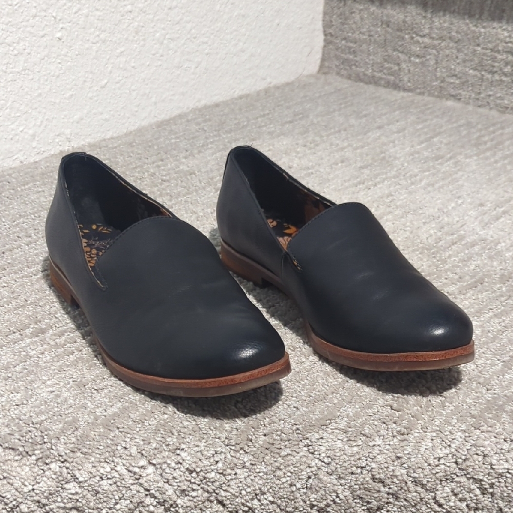 boc Classic Black Women's Loafers Size 8